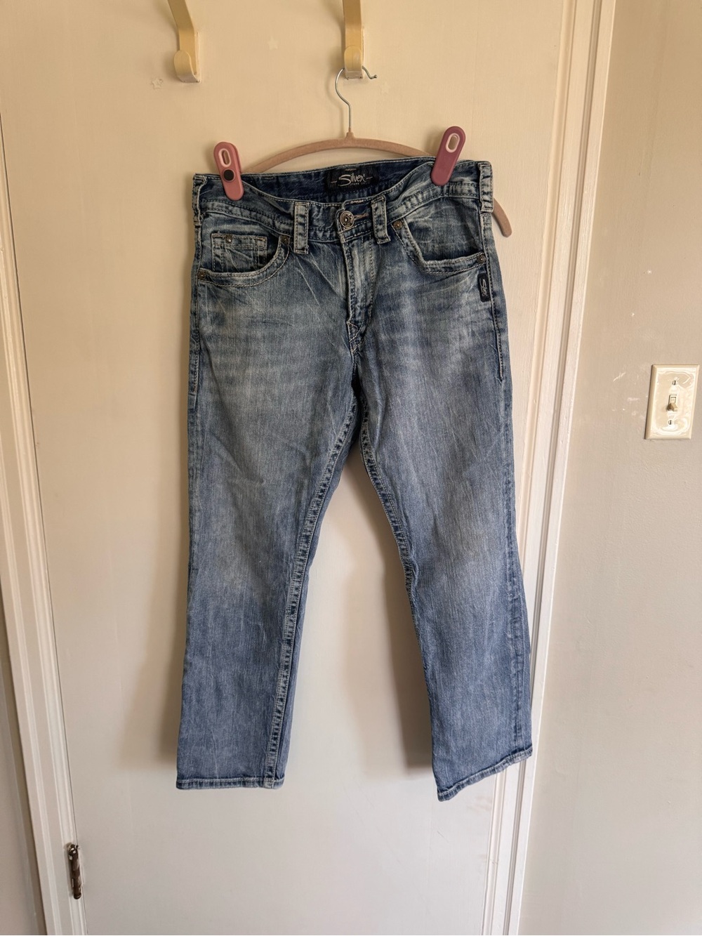 Silver Jeans Men's Light Wash Straight-Leg Denim